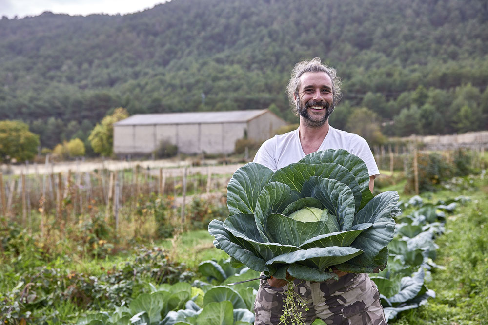 標高1200mで戦略的に有機農業に取り組むスペインの若き生産者たち