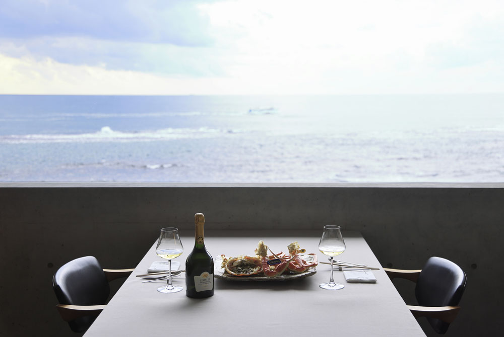 テタンジェと味わう、地方発ガストロノミーの今　福井・三国「望洋楼」 「福井の記憶につながる“素材感”」