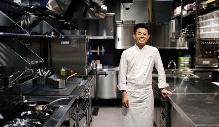 “ガストロノミーのエベレスト”で頂点に輝いた日本人シェフの新天地