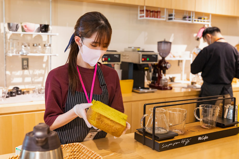 チョコレート工場や農園も運営