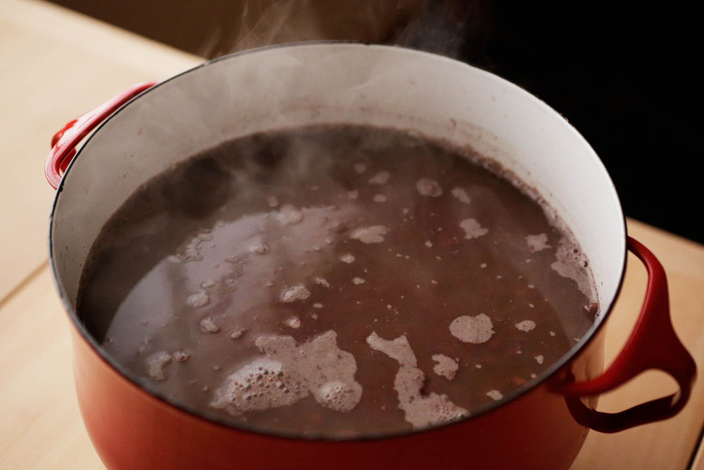 じっくり静かに煮る