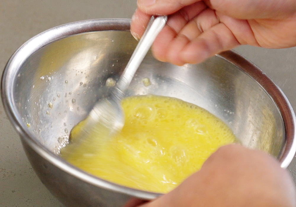 ハーブバターオムレツ