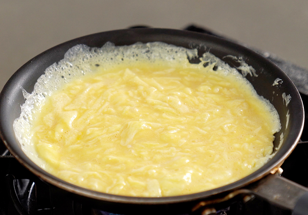 ハーブバターオムレツ