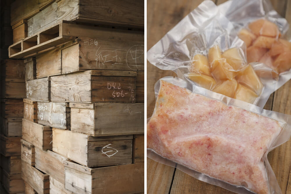 浅めの箱と商品化したリンゴ