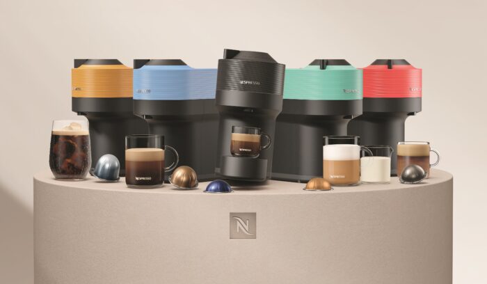 「ヴァーチュオ」史上最小・最軽量。コーヒーメーカー「ヴァーチュオ ポップ」新発売<br />
