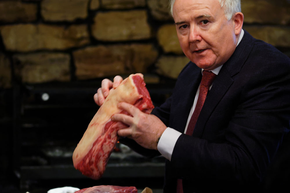 ジョン・マクドネルさんは食肉加工と輸出の分野でキャリアを積んだ食肉のプロフェッショナル。