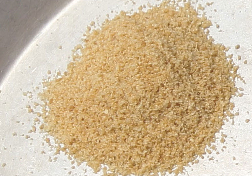 フードプロセッサーで粉砕