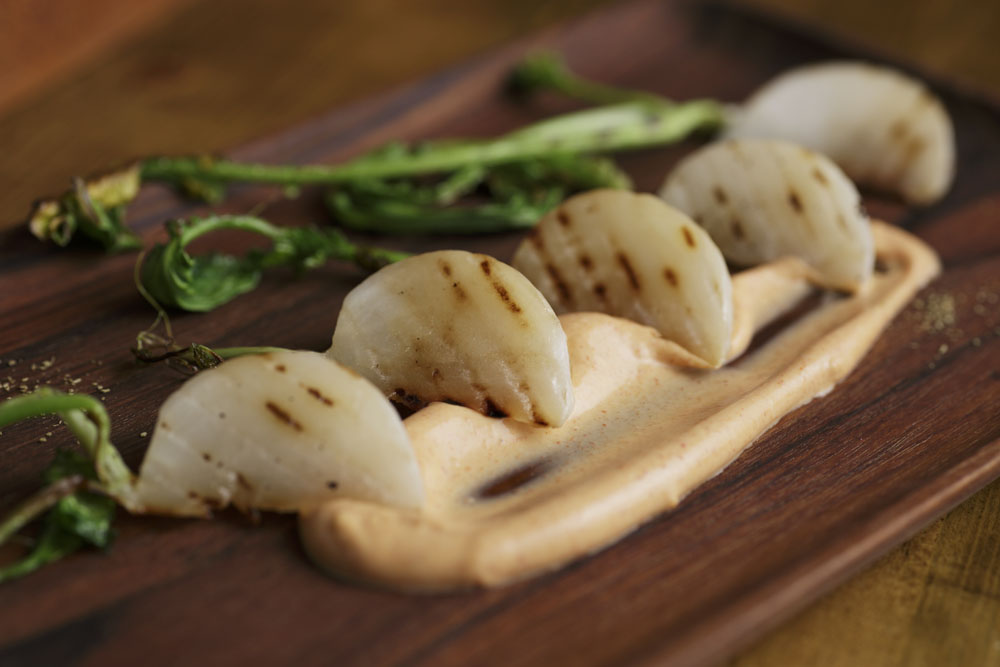 カブのグリル パプリカマヨネーズ