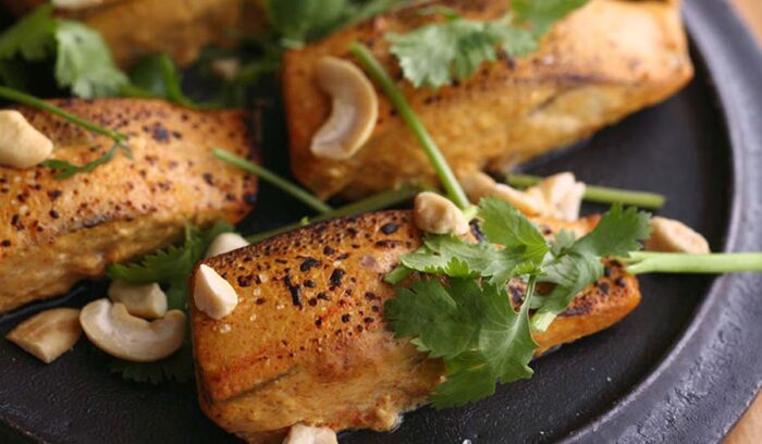 いつものサバをワインに合うスパイシーなつまみに「サバのタンドール」