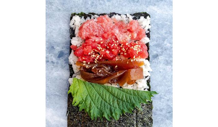 France [Paris]スタンディングでもっと気軽に。ストリートフード感覚で楽しむ手巻きずし