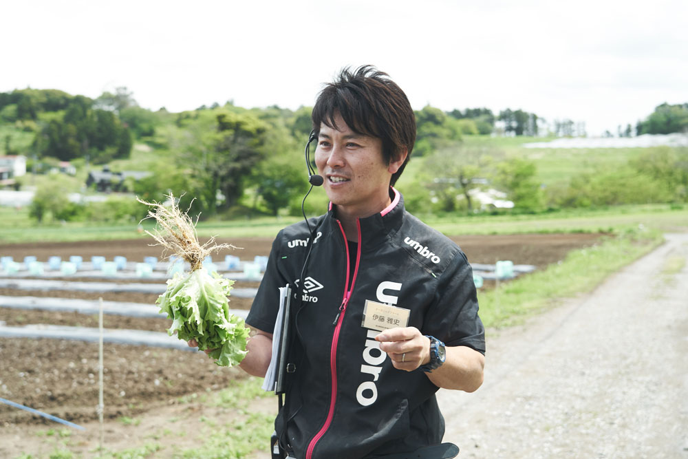 農場長の伊藤雅史さんは、クルックフィールズの前身「耕す 木更津農場」の立ち上げメンバー。2010年からこの場所で有機農業に取り組んできました。