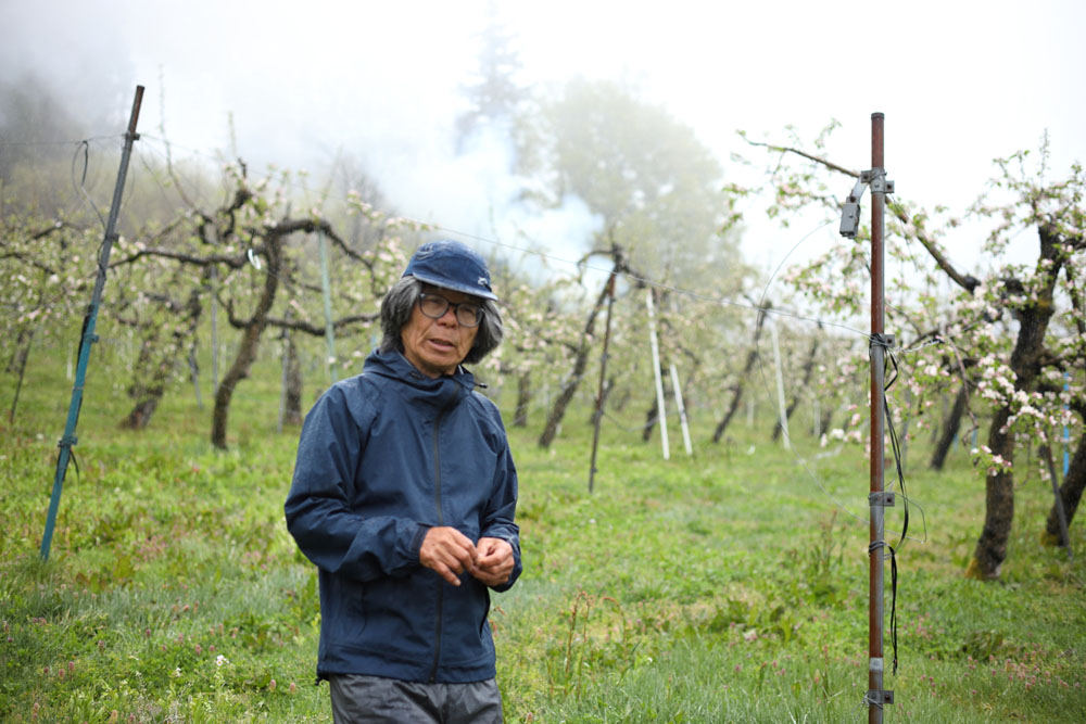 父・竹内成光さんは、悠介さん誕生とほぼ同時に自主保育・野外保育の活動体「あるきんぐクラブ」を立ち上げ、1988年に川場村へ拠点を移した。現在は引退して、運営を弟子の辻田洋介さん・直子さんに引き継いでいる。