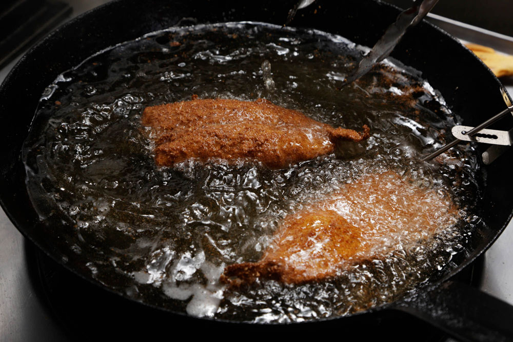 表面全体を手早く、香ばしく