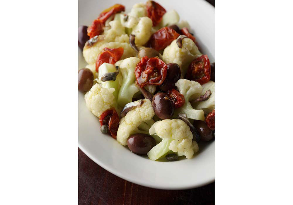 カリフラワーの温製サラダ