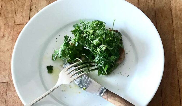 茎と根と葉っぱ　初夏編 「茎で香り高いジェノヴァ風ペーストを」