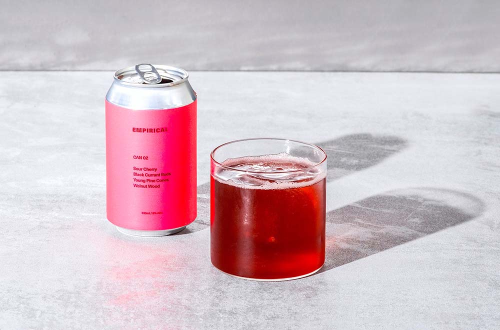 「ノーマ」出身デュオによる革新的カクテルが缶入りで発売