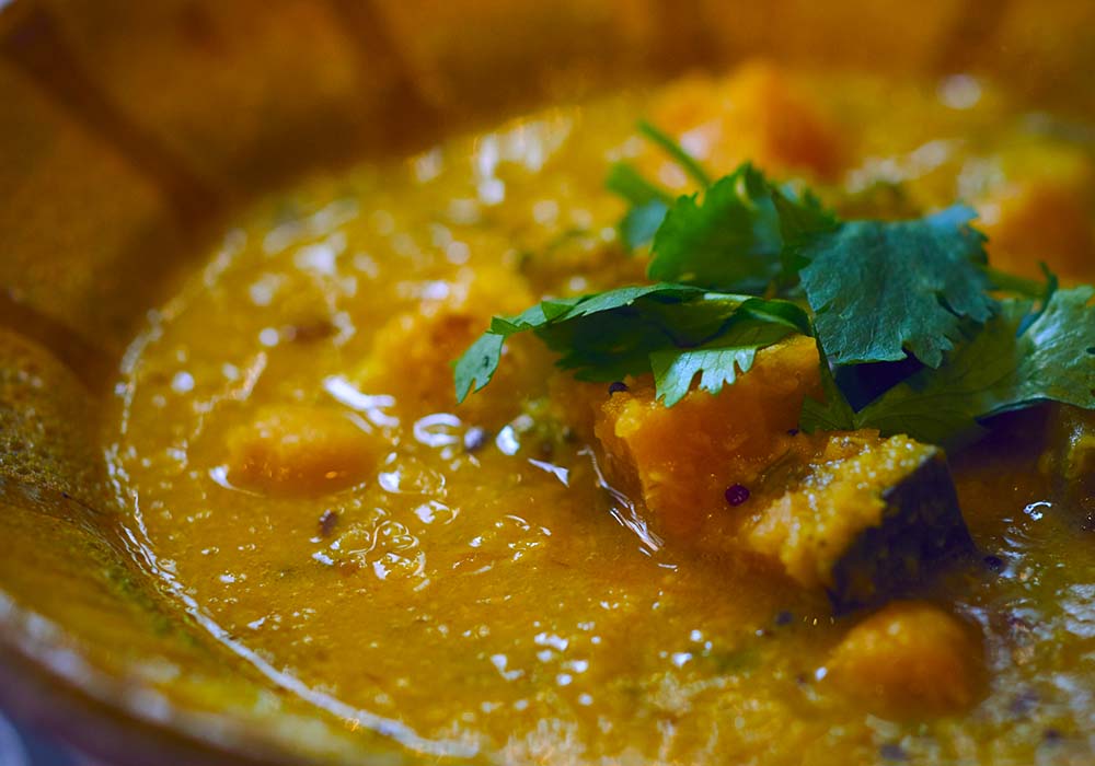 タマネギ、ニンニクは使わない。インドの“精進”カレー「ピトゥライ」プラントベースの始め方