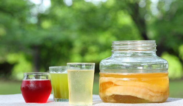 セレブも愛飲!?発酵スパークリングティー「コンブチャ」の作り方