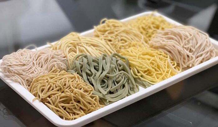 ラーメンからうどんまで。南米人の好みを熟知した製麺会社がペルーに誕生