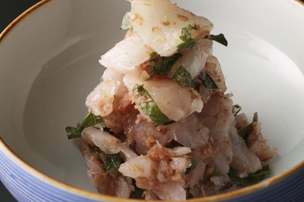 大根と梅でサッパリ。江戸料理をヒントにした箸休め「浦里」