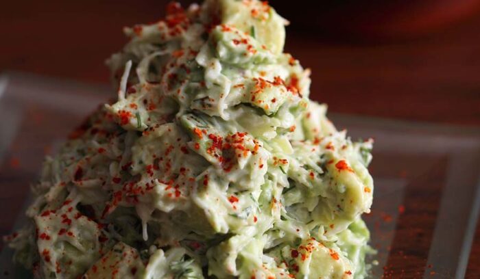 混ぜる、切る、和えるだけ「カニとアボカドのマヨネーズ和え」