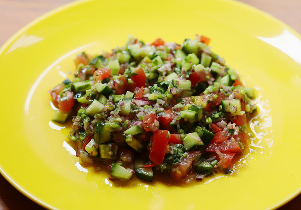 刻んで和えるだけ「モロッコサラダ」