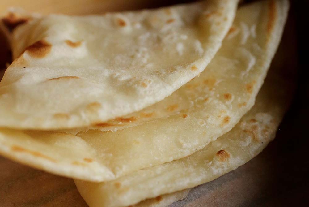 もっちりコシのある生地で具材を包む「家常餅（ジアチャンピン）」