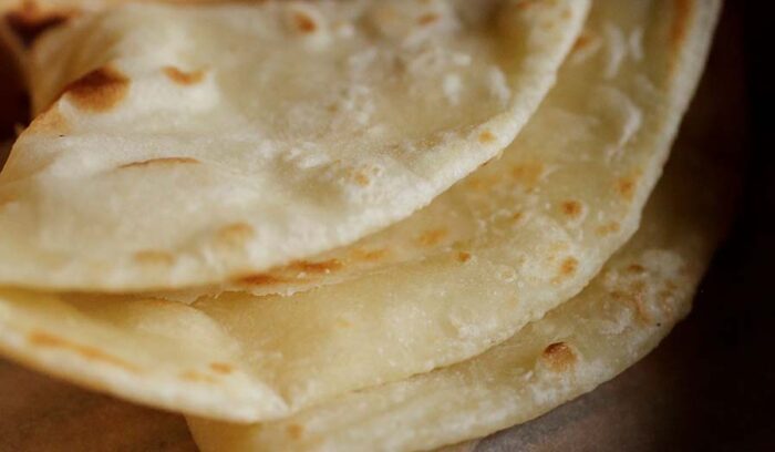 もっちりコシのある生地で具材を包む「家常餅（ジアチャンピン）」