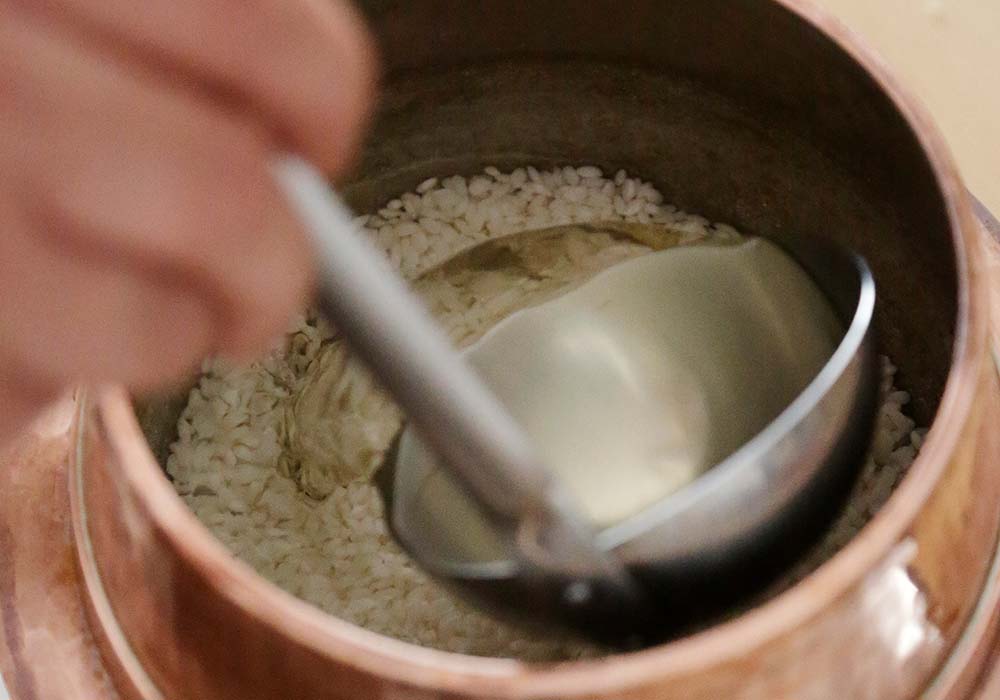 茹で汁でごはんを炊く