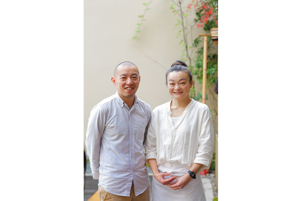 京都・富小路「ウィークエンダーズコーヒー」金子将浩さん、亜有美さん