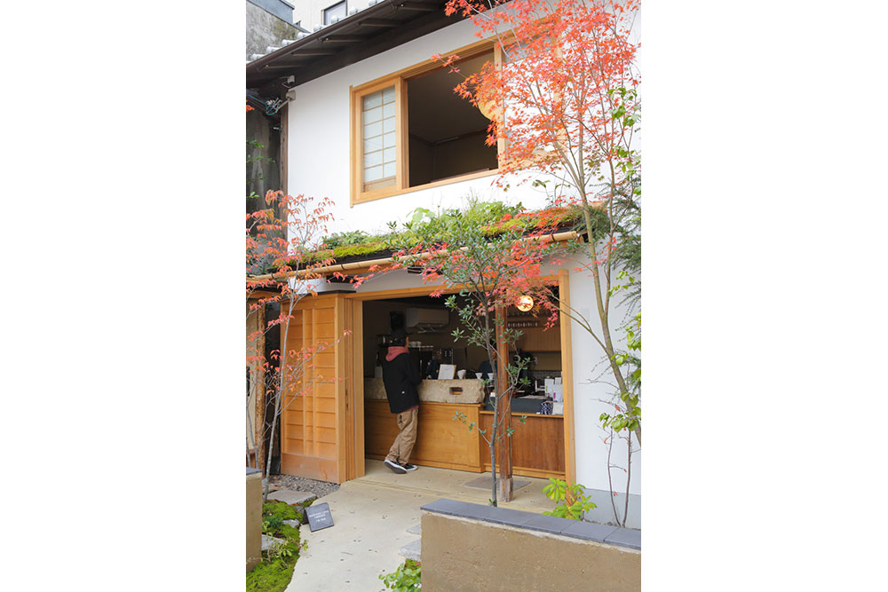 「ウィークエンダーズコーヒー」外観