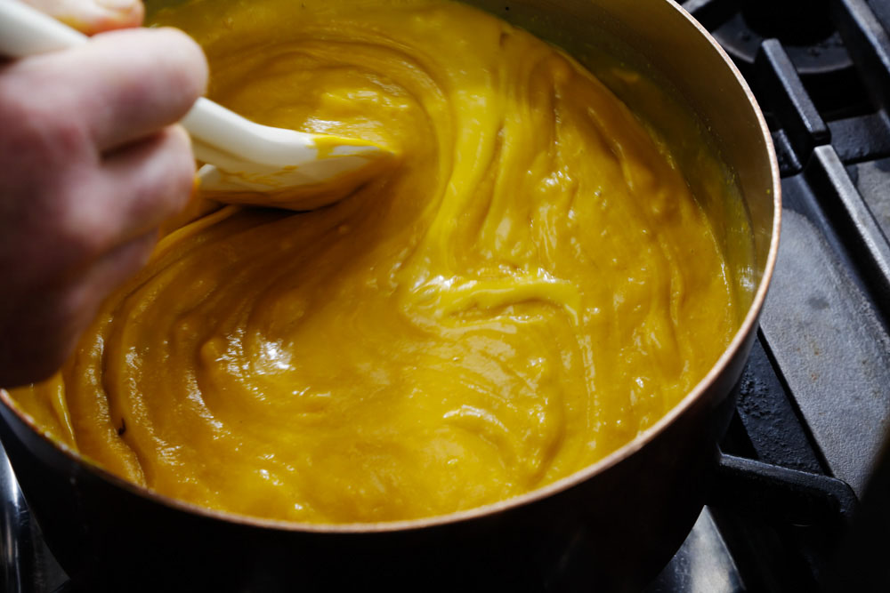 カボチャペーストを炊く