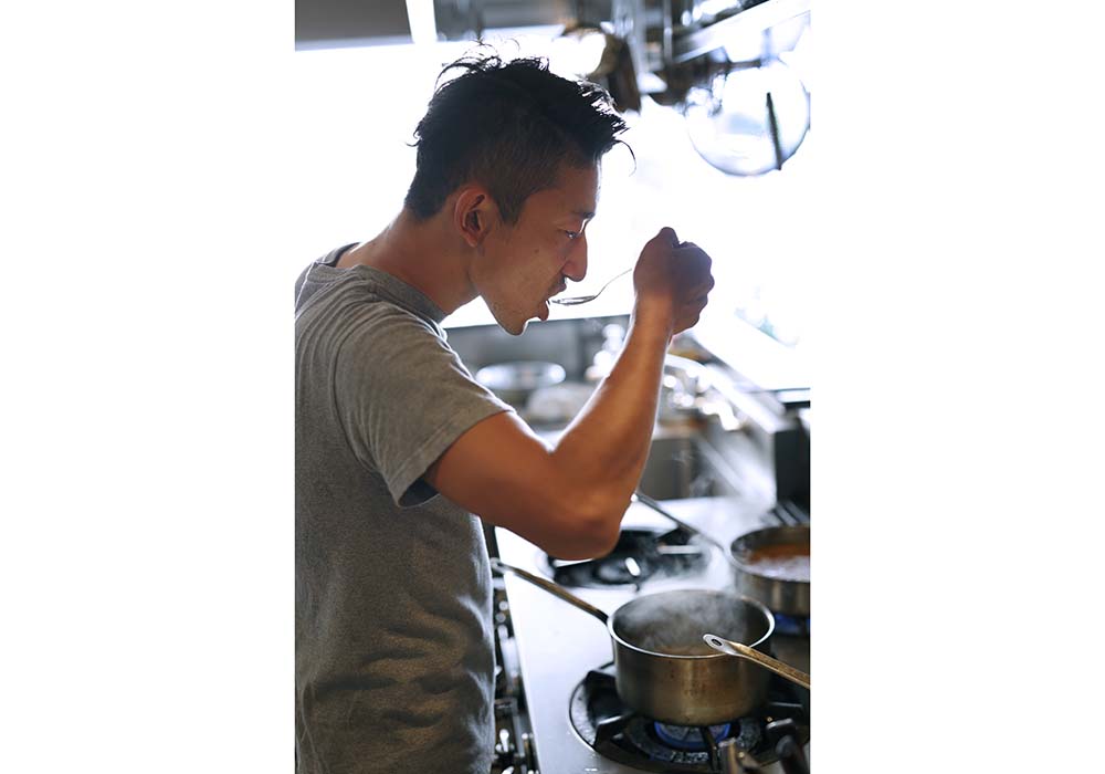 荻野伸也 シェフ