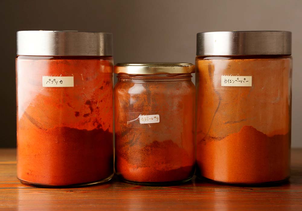 ３種の唐辛子をブレンド！