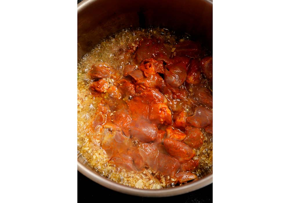 レバーを加える