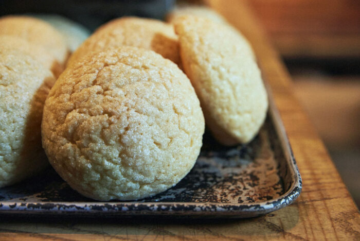 ココナッツが鮮烈に香る。選ばれる「メロンパン」に必要なこと。