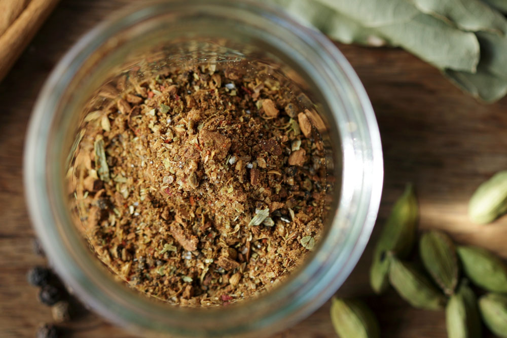 気品漂う煎りたての香り！自家製「ガラムマサラ＆チャイマサラ」