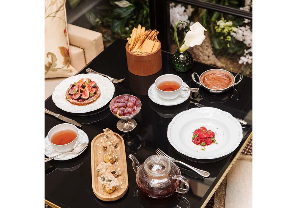 大人のためのおやつの時間　気鋭パティシエが手掛ける仏式アフタヌーンティー