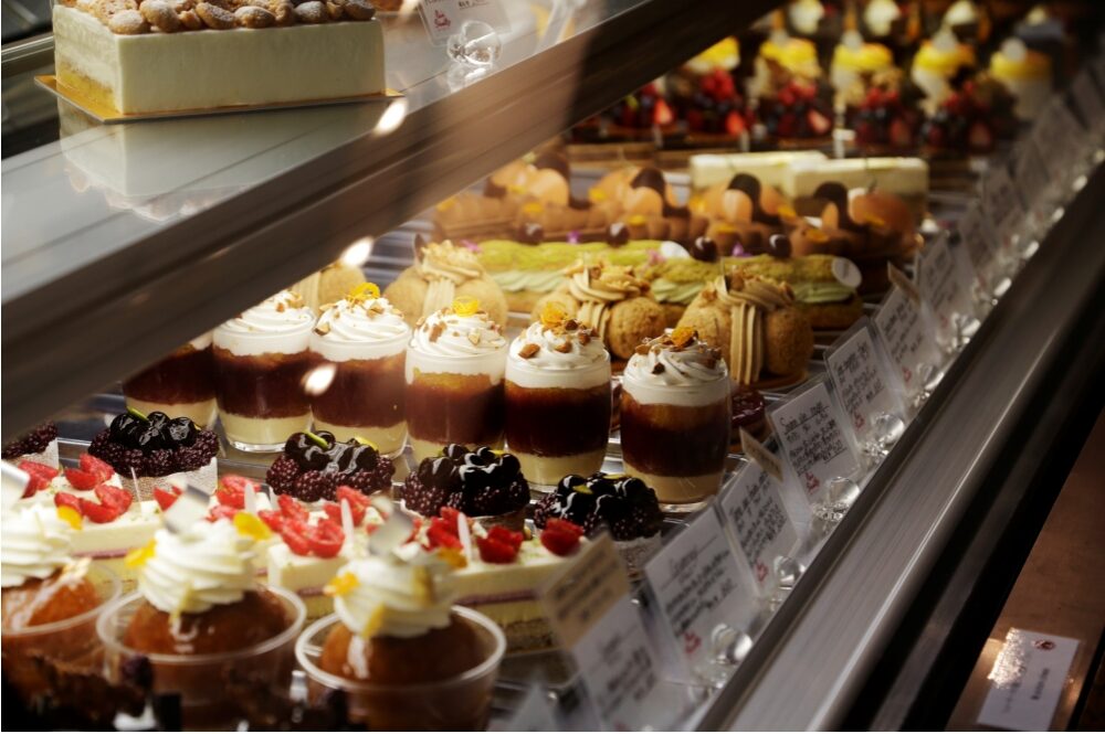 「ムッシュアルノー」「ガトー・ヴァニーユ」「ロアジス」など