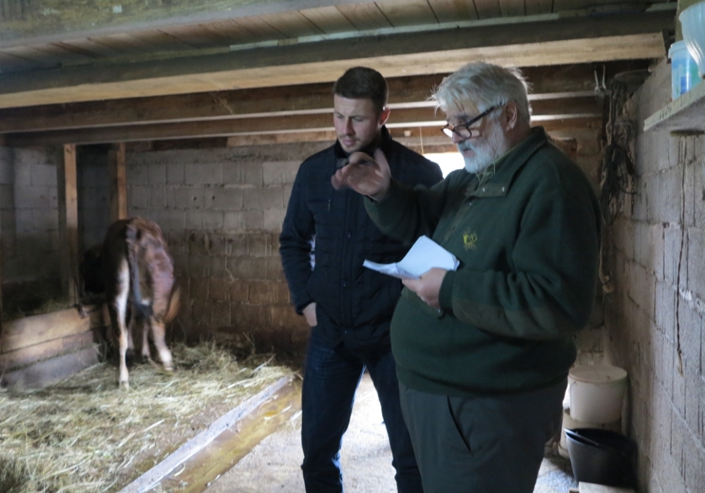 Gianni Rigoni Stern (a destra)