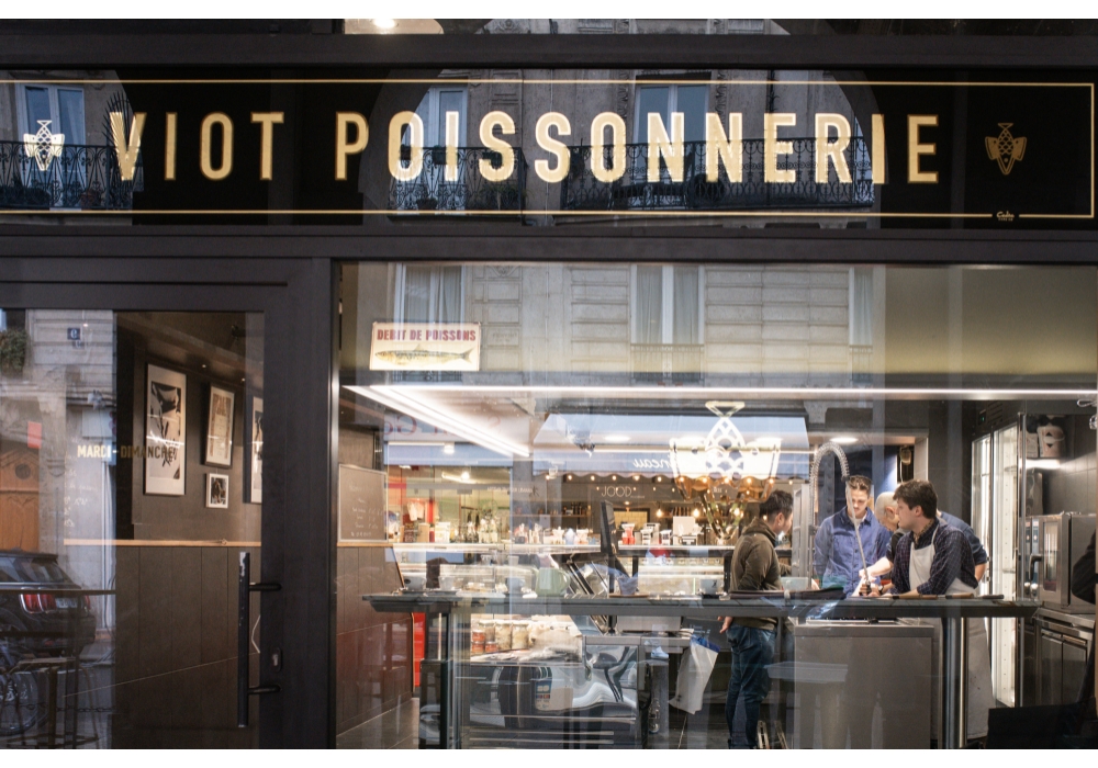 店頭の試食スペース。