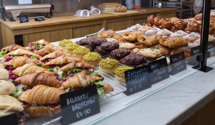 “ゼロ・ウェイスト”を追求したら、ヴィーガンベーカリーに辿り着いた。ベルリン「フレア・べーカリー」