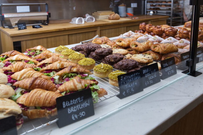 “ゼロ・ウェイスト”を追求したら、ヴィーガンベーカリーに辿り着いた。ベルリン「フレア・べーカリー」