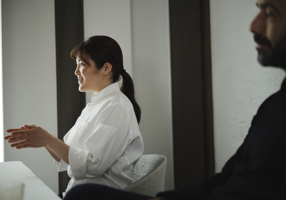 「私はずっと、自分が女性であることに劣等感を抱いていたように思います」と山本さん。