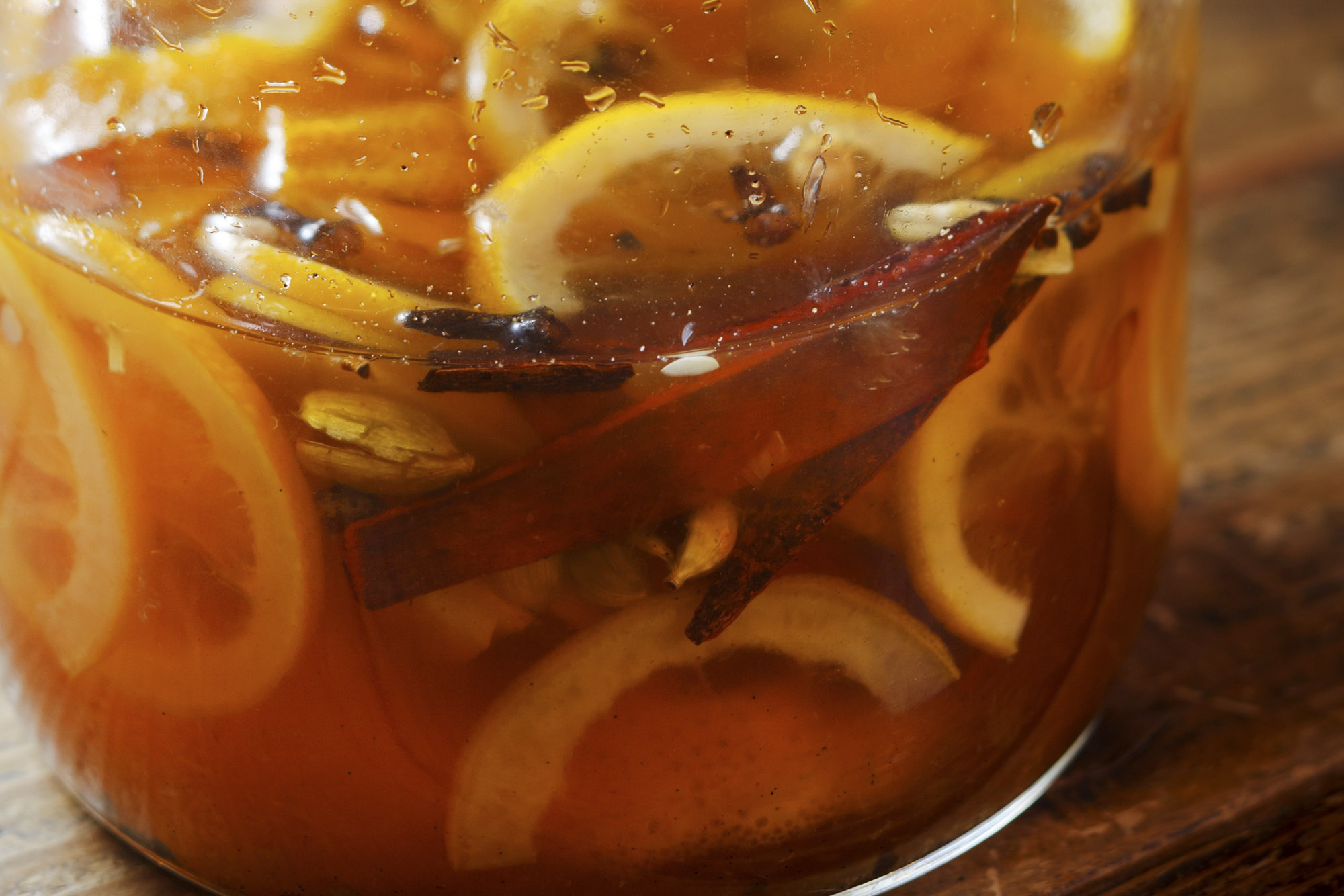 “あの香り”をスパイスで再現「自家製コーラ」