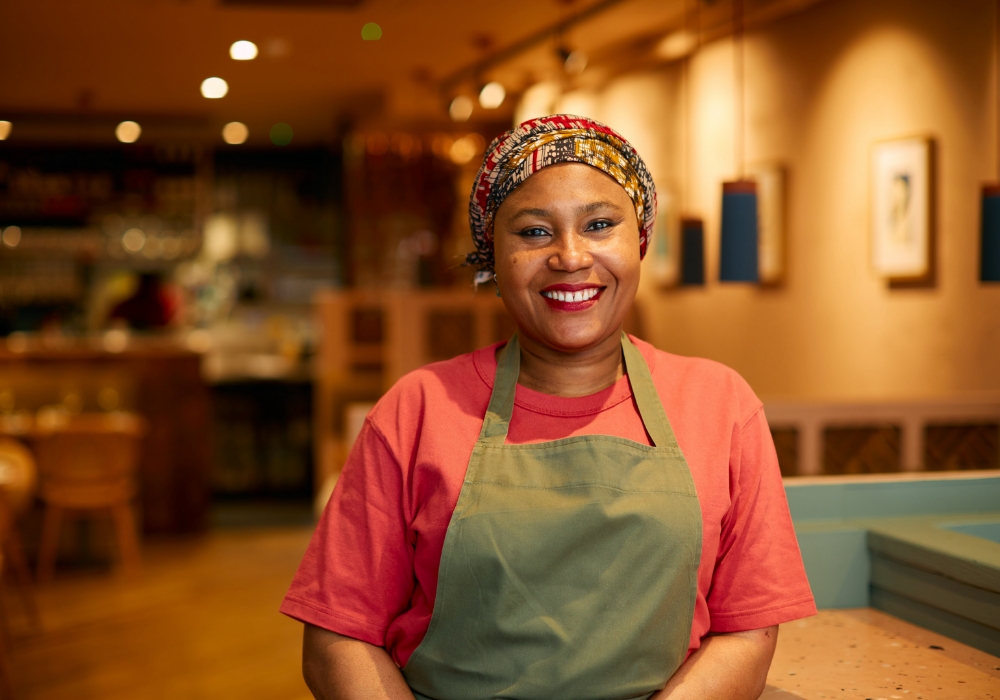 2024年シェフ・オブ・ザ・イヤーは、ロンドンに彗星の如く現れたナイジェリア系女性料理人