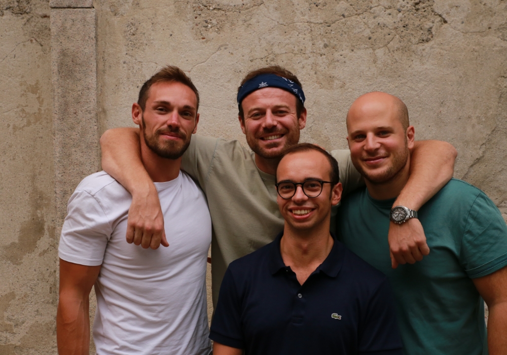 フォーエバーランド立ち上げメンバーの４人。