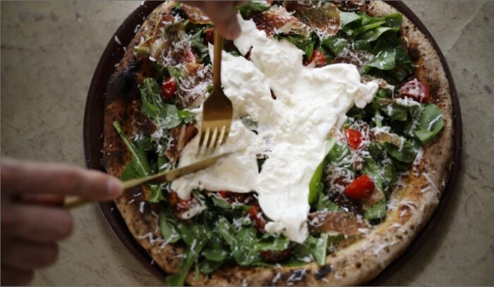 Pizza 4P’sの“ピッツァで世界を動かす方法”