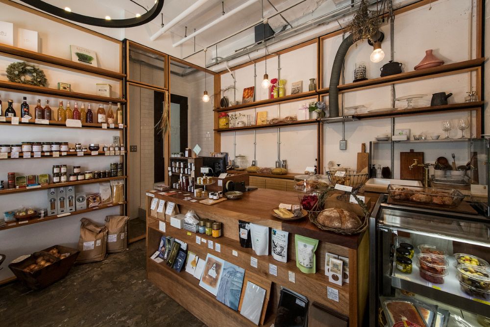 兵庫・元町「ネイバーフード」の店舗情報