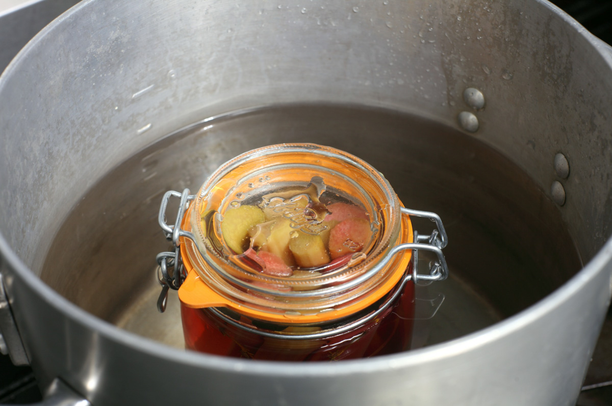 湯煎の場合も、 80℃で８分加熱する。